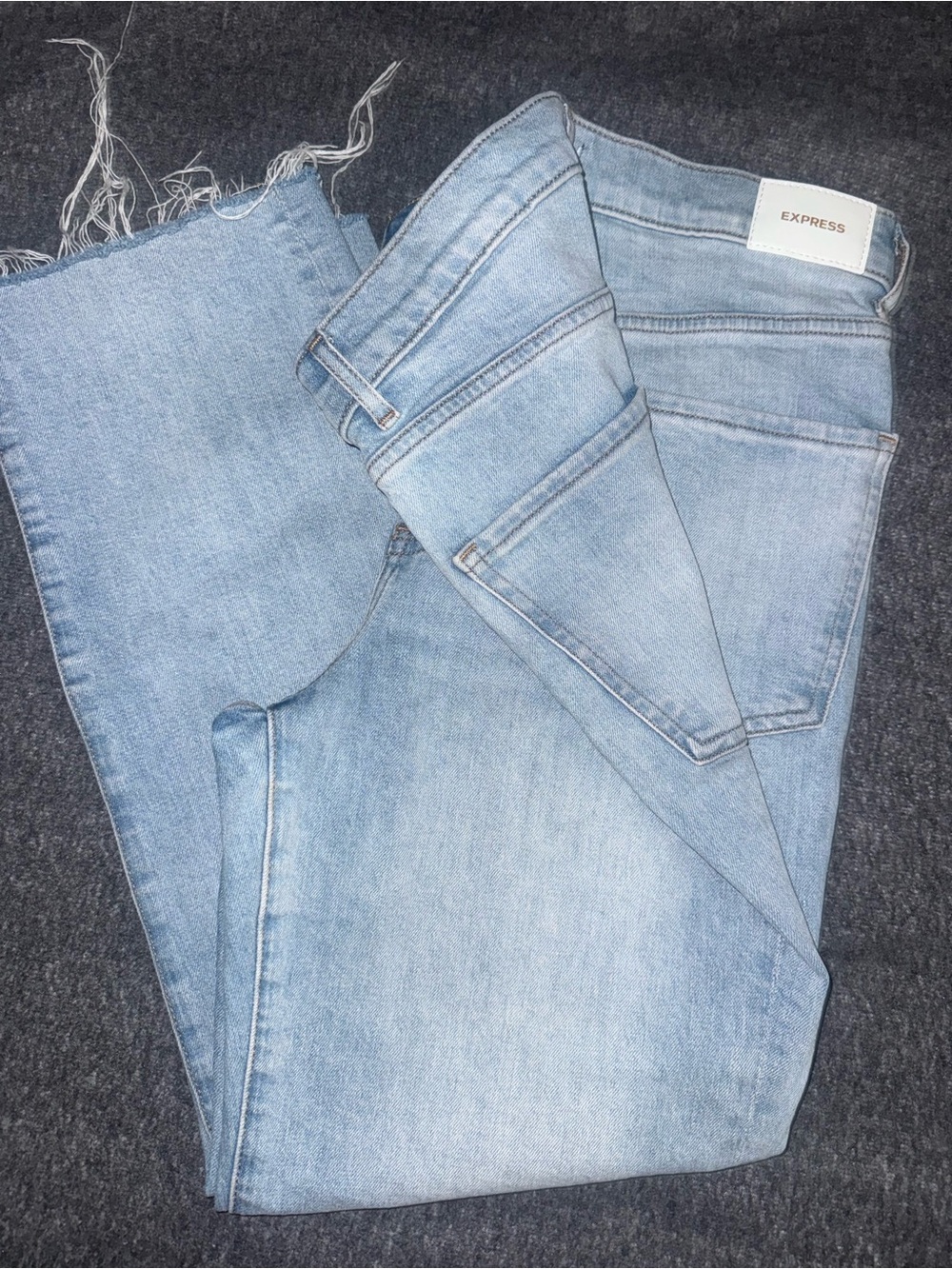 Express Light Wash Ankle Crop Jeans - Light Blue